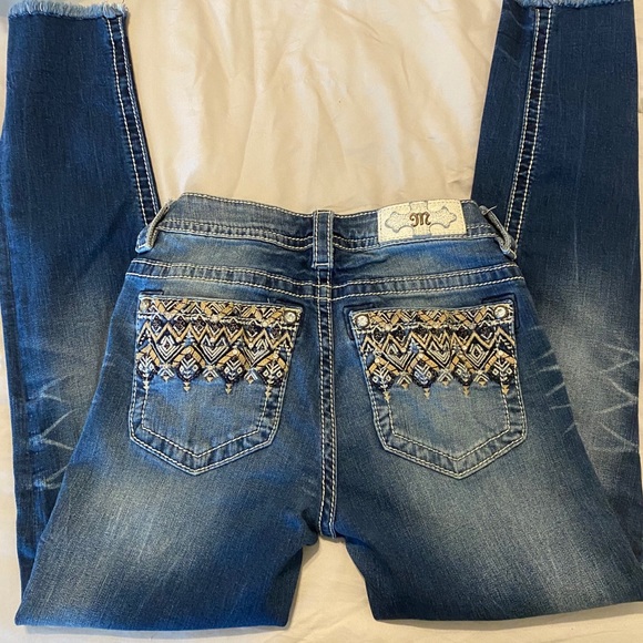 Jeans - Picture 2 of 2